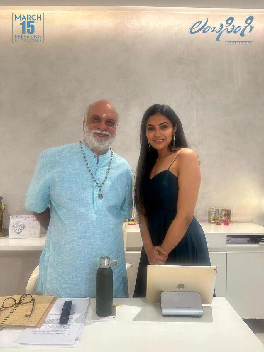 sreekanth_offI's tweet image. #Lambasingi actors @BharatRaj0921 &amp;amp; @DiviActor  meet legendary director @Ragavendraraoba garu to take his blessings ahead of the release. 

#LambasingiFromMarch15th

 @naveengandhidir @kalyankrishna_k #ConceptFilms   #LambasingiTrailer