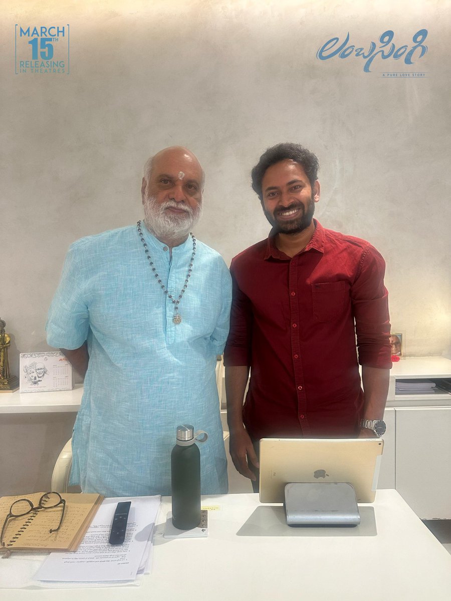 teluguvision_'s tweet image. #Lambasingi actors @BharatRaj0921 &amp;amp; @DiviActor  meet legendary director @Ragavendraraoba garu to take his blessings ahead of the release. 

#LambasingiFromMarch15th

 @naveengandhidir @kalyankrishna_k #ConceptFilms   #LambasingiTrailer