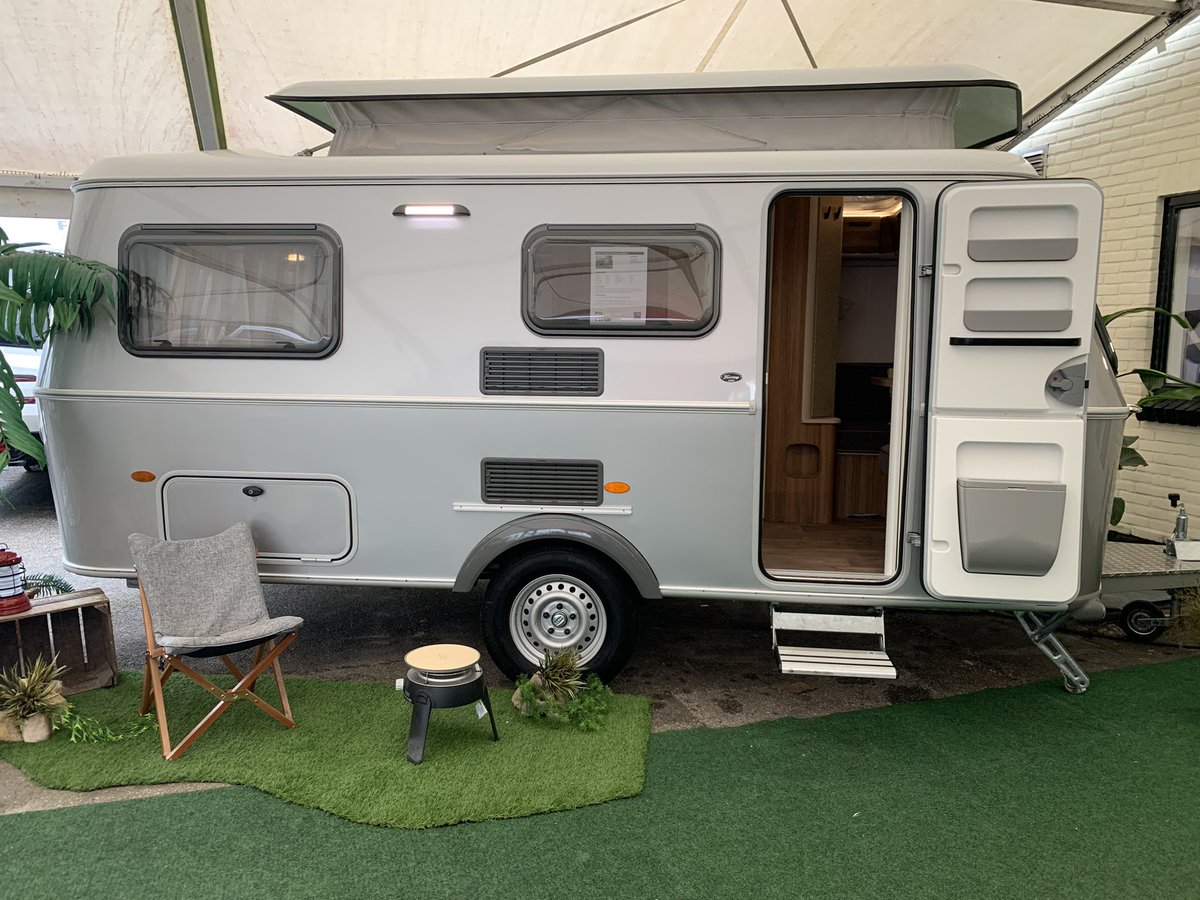 Zet het in je agenda! Op zondag 7 april is het zover, onze eerste koopzondag van het seizoen. Verwacht een speciale dag vol mooie acties en demonstraties. Of je nu een outdoorliefhebber bent of graag met de caravan op pad gaat, er is voor ieder wat wils! Geopend van 11.00-17.00u