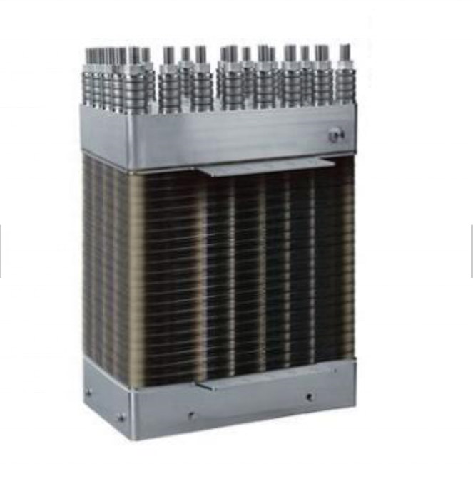 EnergySinohy's tweet photo. #PEM Water Electrolysis provides ultra-pure hydrogen for variety of applications including: #Hydrogen generation and storage with renewable energy, cooling in thermal power plants, auxiliary gas for semiconductor and electronics industries, etc. 
https://t.co/8OLtBM2JjV https://t.co/JG2dDlyUBP
