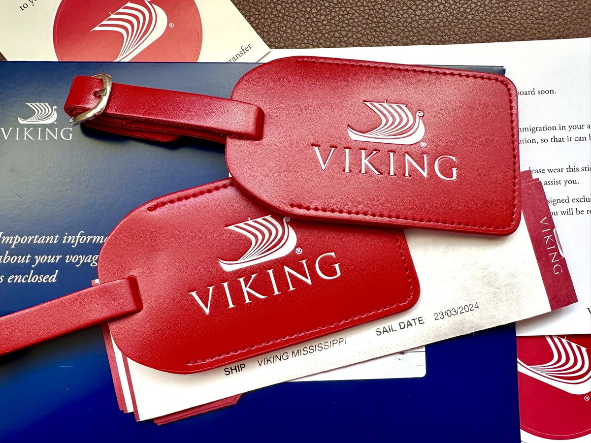 Let the countdown begin for our next adventure we’ve got our gorgeous red luggage tags from Viking 😍 and in just 7 days we will be on our way to Memphis home of the Delta Blues to join the #VikingMississippi ⚓️🥂☀️ 🇺🇸 #wanderlustwednesday #nextadventure #myvikingstory