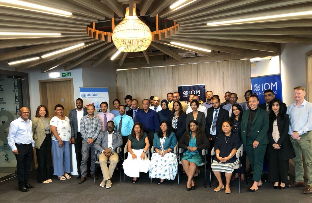 Proud to kickstart the three-day training aim to enhance capacity of frontline officers of law enforcement entities. Supported by @SammProject, this training will focus on the identification, investigation & prosecution of trafficking in persons cases in Mauritius.
@IOMROpretoria