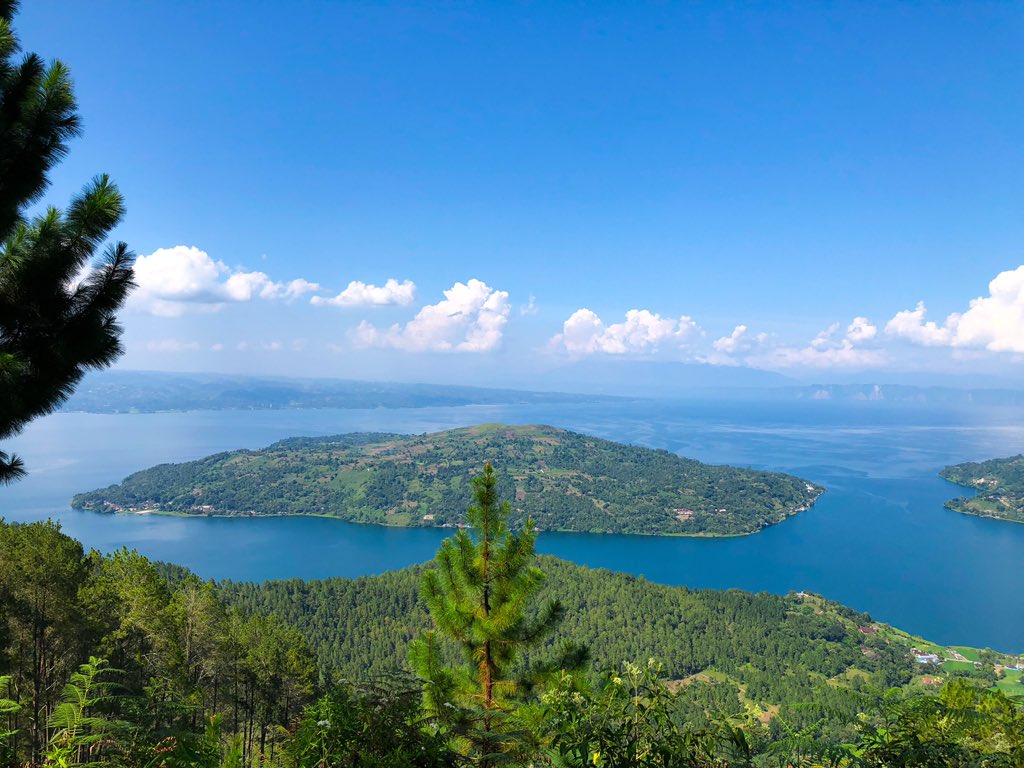 sam_luing's tweet photo. View Pulau Sibandang https://t.co/mwUG1nPwta