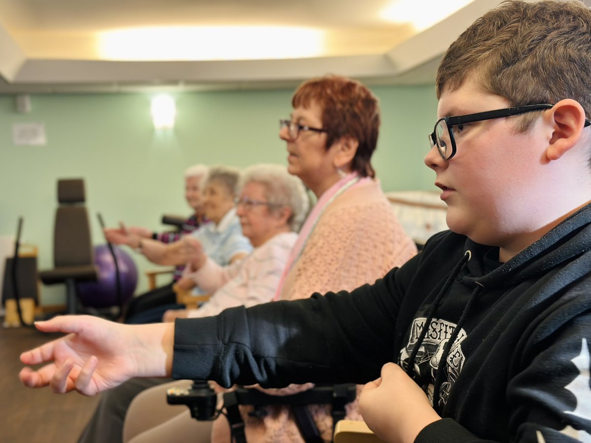 Northfield_BCSO's tweet photo. “I'm not sure if you can learn this, but I feel like I learnt empathy.” - Shaun

Another successful afternoon at Kingswood Court—easter crafts, chatting and chair exercises. Great to see everyone involved and embracing the activities! 

#Excelerate 
@Excelerate_TWF
@northfieldaca https://t.co/pS2c3sezKt