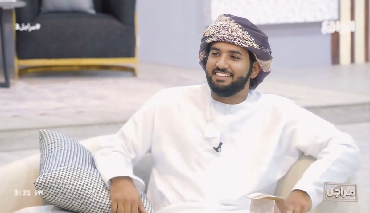 d3m_yahyaa's tweet photo. ‘

طيب الله أوقاتكم جمهورنا الوافي ،،

َ                    نتمنى دعمكم و وقفتكم .. 
ل ممثل السلطنة عبدالله الجنيبي ،ببرنامج الواقعي برنامج المراجل . 🔝

#يحيى_الوهيبي
#عبدالله_الجنيبي 

@Dam_abdullah3 
 #مراجل13 https://t.co/h9RzvGNHR5