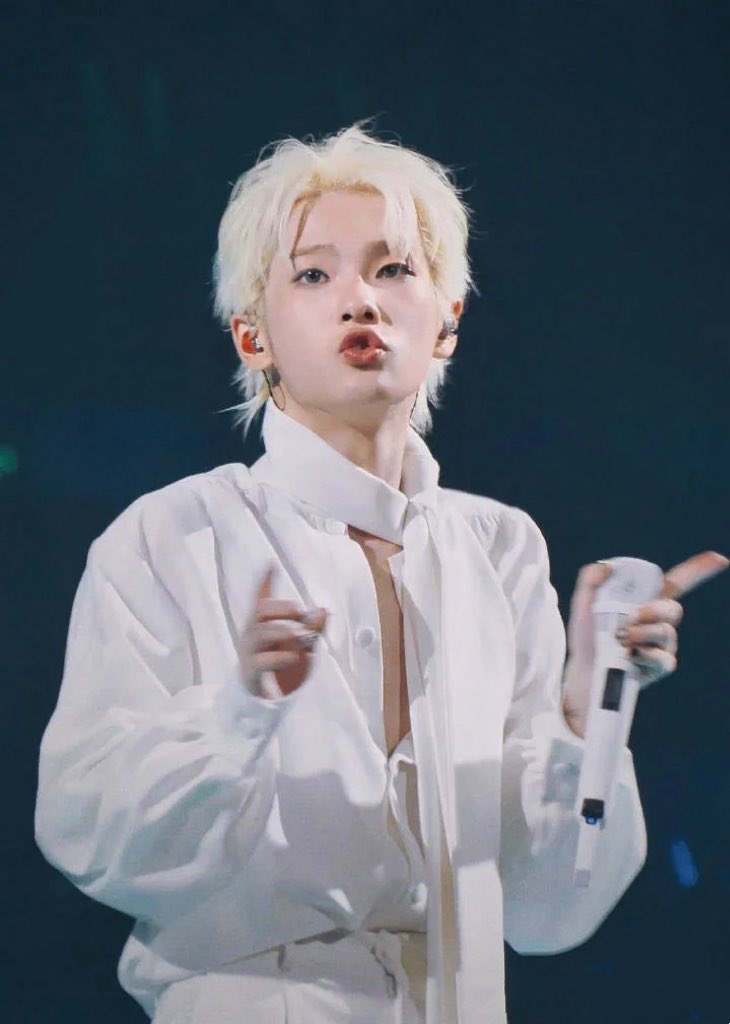 sina1614's tweet photo. ความน่ารักสดใสของโลกใบนี้ = โจวเจิ้นหนาน 💙💙💙 

#โจวเจิ้นหนาน
#zhouzhennan
#周震南 https://t.co/9JQ6ZQiyIA