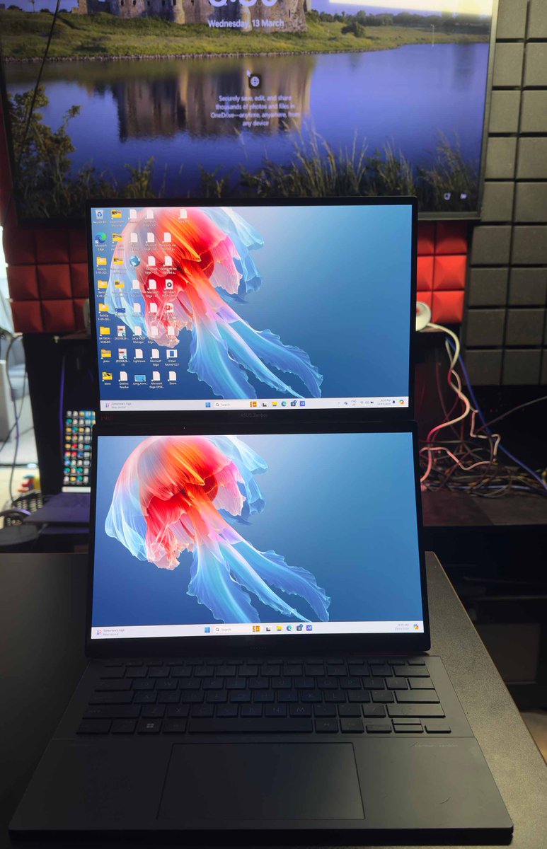 Dual screen laptops are the future! @ASUS has done a fantastic job here with the ASUS Zenbook Duo and I can’t wait to see how this category develops. imagematrix.tech/asus-zenbook-d…