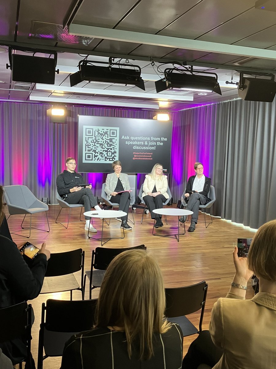 Thank you @suomenekonomit for a very interesting event and topics &amp; views!

#SwipeYesForFinland 
#workinfinland