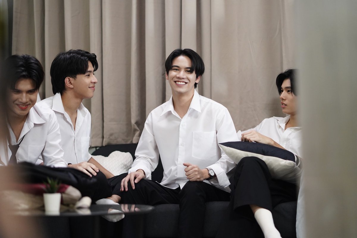 WeAreSeriesTH's tweet photo. ถ้าจะมีอะไรมาใช้ฮีลใจ ก็คงมีแต่รอยยิ้มสดใสของน้องเต้ย 🥺

#WeAreSeries 
#GMMTV https://t.co/G0yF36lUKp