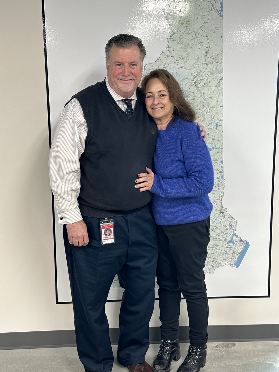 NH ELO Coordinators announce the 2024 recipient of ELO coordinator of the year--Doug Cullen of Pinkerton Academy.

Also for the first ever ELO lifetime achievement Edie to Joy Gobin of Lebanon High School. #ELOS #MakingADifference