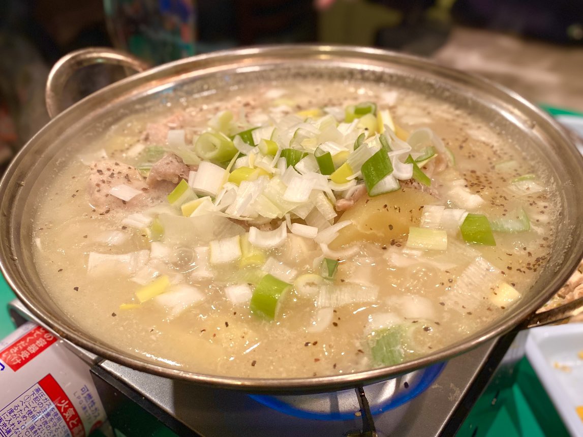 ___ksdayo's tweet photo. 日本で美味しい韓国料理が食べたい！東京韓国料理まとめ🇰🇷

①タッカン亭／銀座
②たらちゃん／東銀座
③シモン／麻布十番
④一味／人形町
⑤HASUO／広尾
⑥とん豚テジ／六本木
⑦熟成肉専門店 ヨプの���豚塩焼／新橋
⑧プサンアジメ／人形町 https://t.co/rf4B6EXM7Z