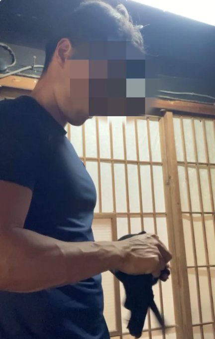 uploaded to onlyfans(40sec) https://t.co/SFSoYh4Sys