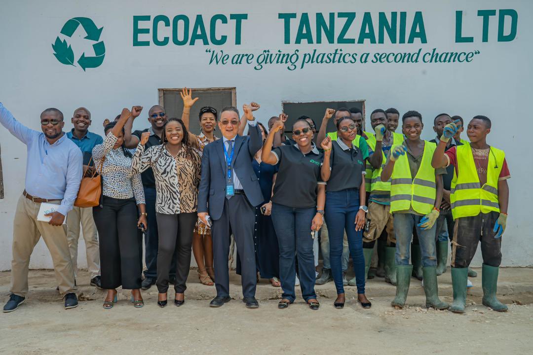 They're transforming ocean plastic waste into durable materials for construction and furniture, showcasing the power of innovation in creating a sustainable future. Proud to support their mission in making tangible impacts on environmental sustainability and climate resilience.