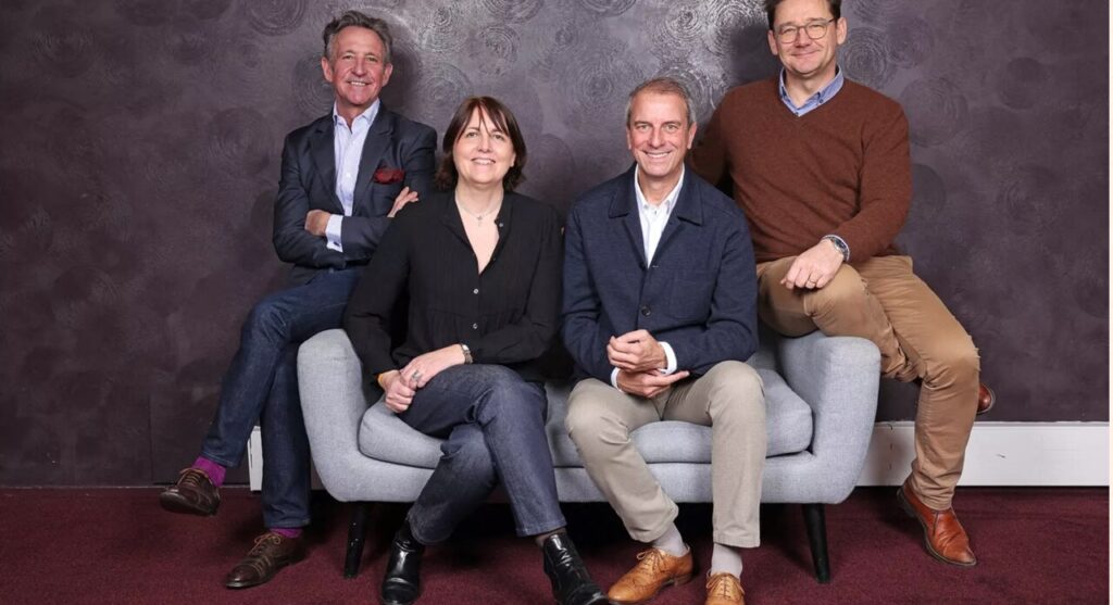 BasseCourFr's tweet image. &quot;Une start-up promet une app pour choisir les produits éco-friendly. Mais, est-ce juste du greenwashing? #ÉcoFaux #ConsoResponsable&quot;