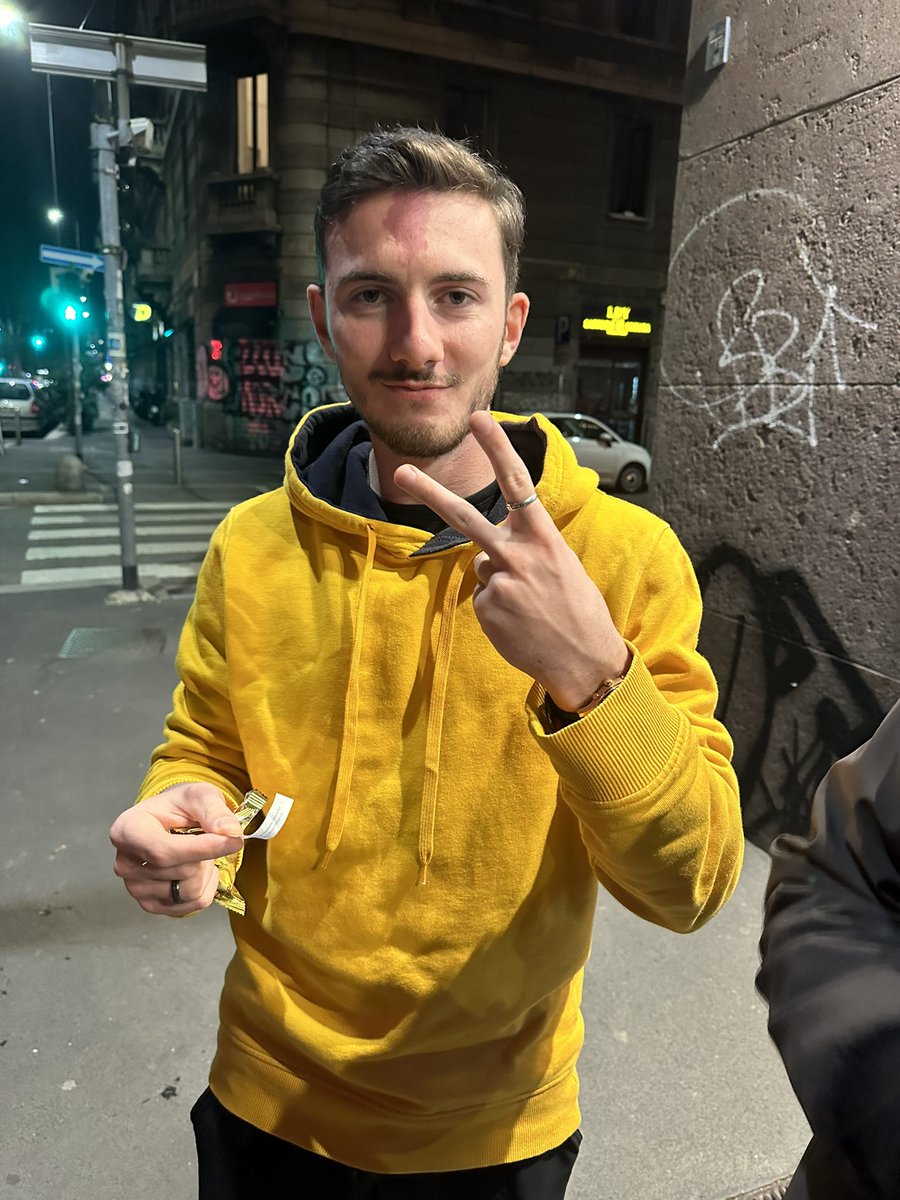 🍪 And the prize for the worst Fortune Cookie ever goes to… <a href="/GuillaumeWatt/">Guillaume</a>! 

'You should strengthen your immune system'