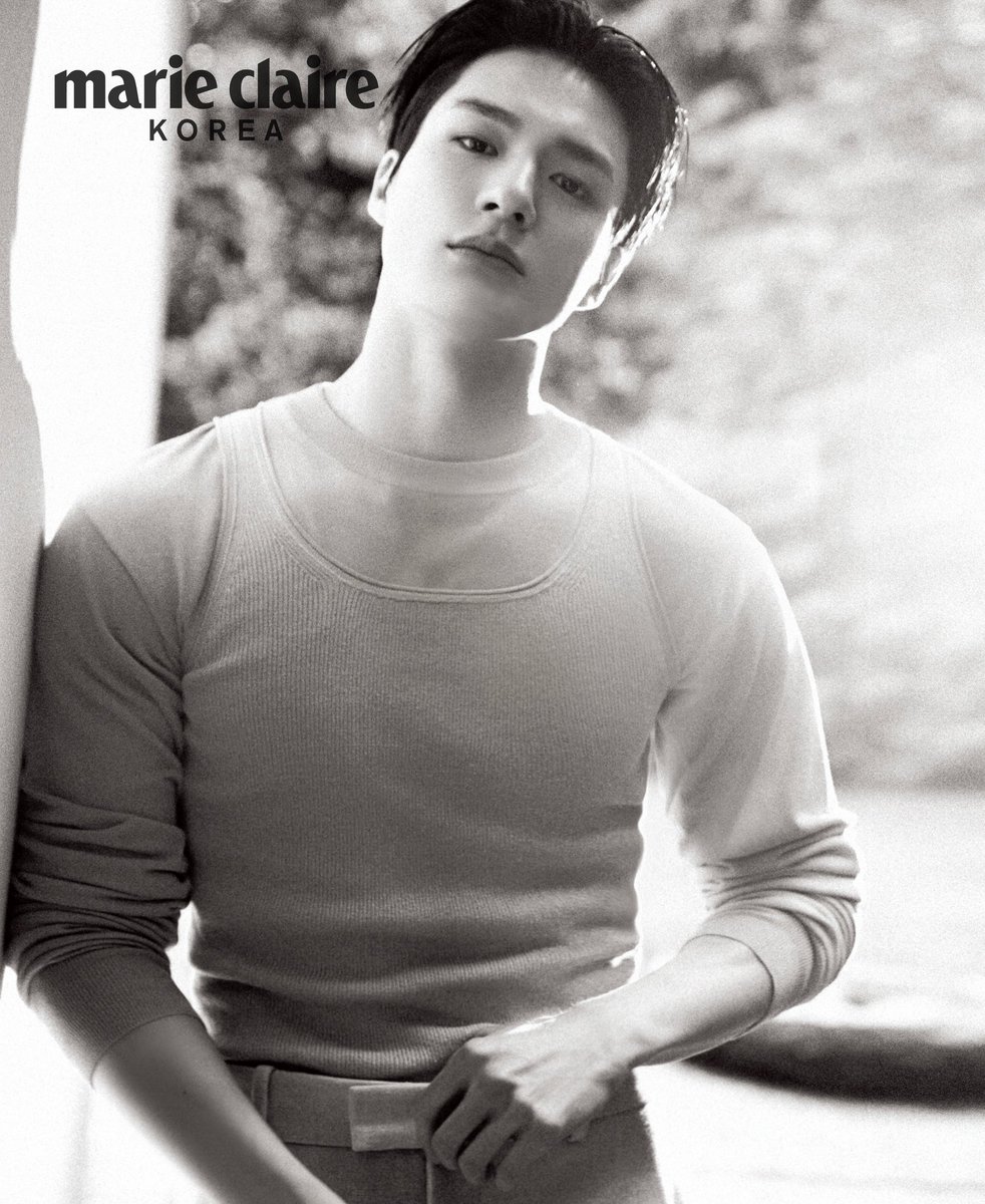 jenrinapic's tweet photo. Marie Claire Korea              Dazed Korea
2024 April Issue                  2024 April Issue https://t.co/cYicrqZEKp
