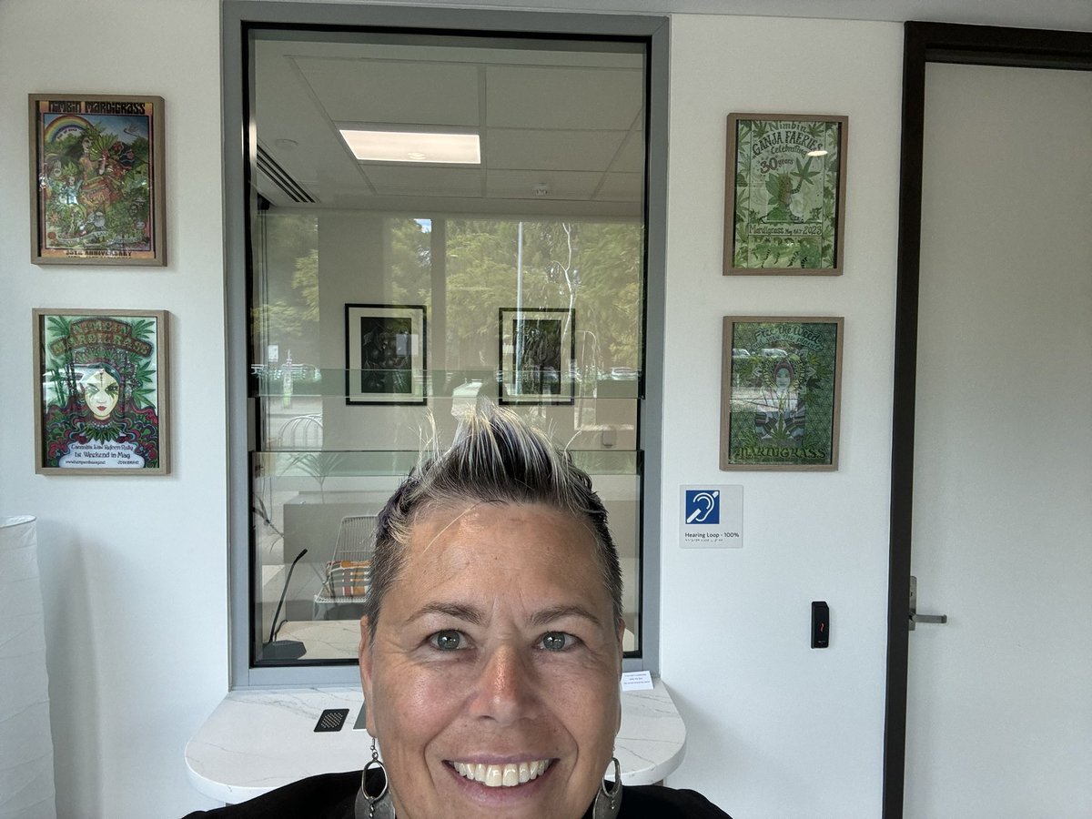SophiaMoermond's tweet photo. New art went up in my office today. How good does that look!
#Nimbin #legalizeitalready #cannabisismymedicine

(Also, it’s a good hair day! 🤣🤣) https://t.co/eQrrfisQqS