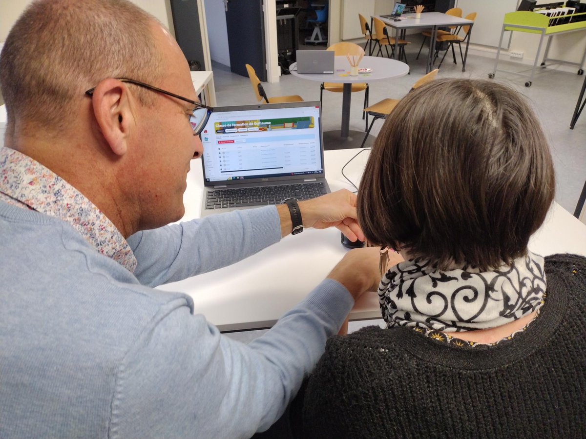 Canope_DTCVL's tweet photo. Ce matin dans le cadre du projet #TNE, au sein de l’atelier @canope_18: Café #PrimOT. Les équipes @dsden18 et @canope_18
réunies pour un moment numérique à destination des enseignants du #1D autour de l ENT #PrimOT.
@Drane_ot
@Edu_Num @CdiPizzo https://t.co/zZd0e6f9Hg