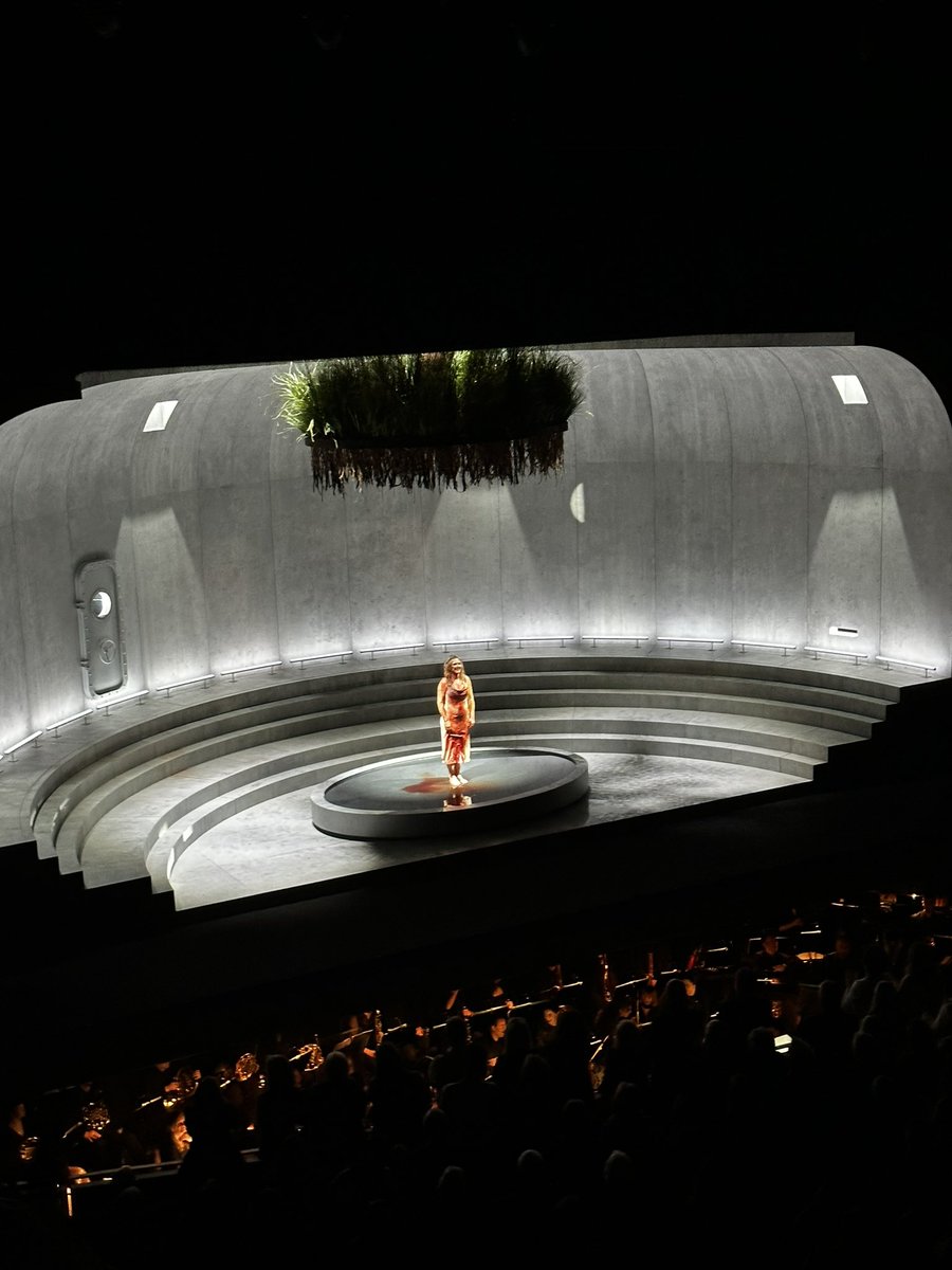 Niall Kinsella tweet media