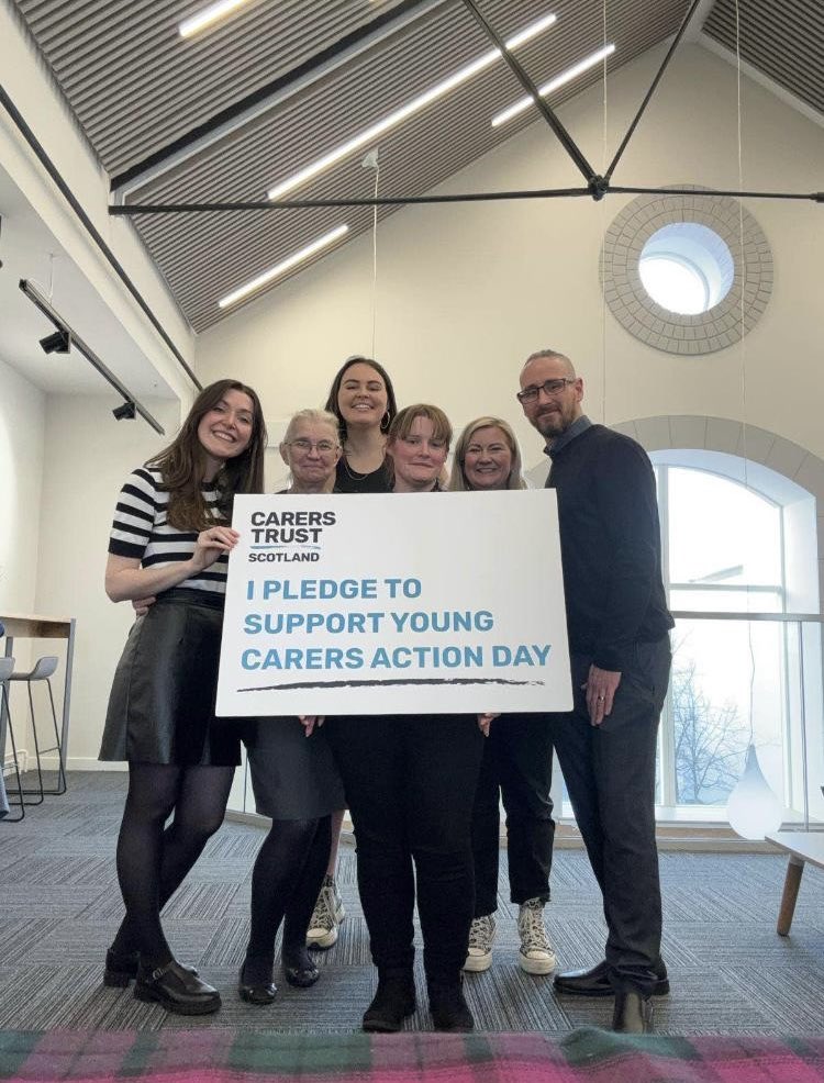 Today is #YoungCarersActionDay!  Our 2024 theme, chosen by young people, is Fair Futures for Young Carers. 

The campaign calls on greater support for young carers to remove barriers, whether at school, college, university or at work. 

Get involved! 👉 bit.ly/3T9Jazq