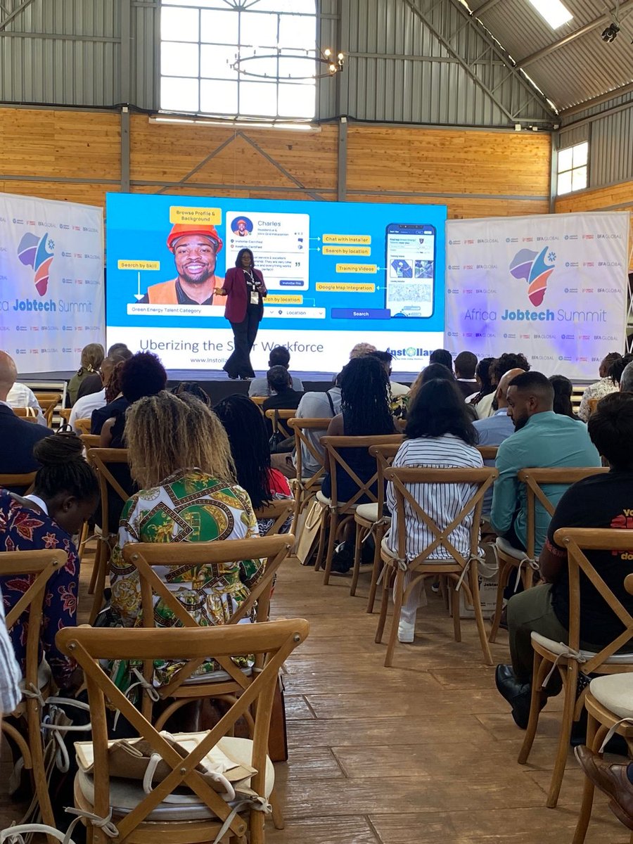 JobtechAlliance's tweet image. Happening now at Africa Jobtech Summit. Instollar is pitching their innovative green energy marketplace. This platform connects renewable energy companies with freelance green-collar workers.

#jobtechsummit