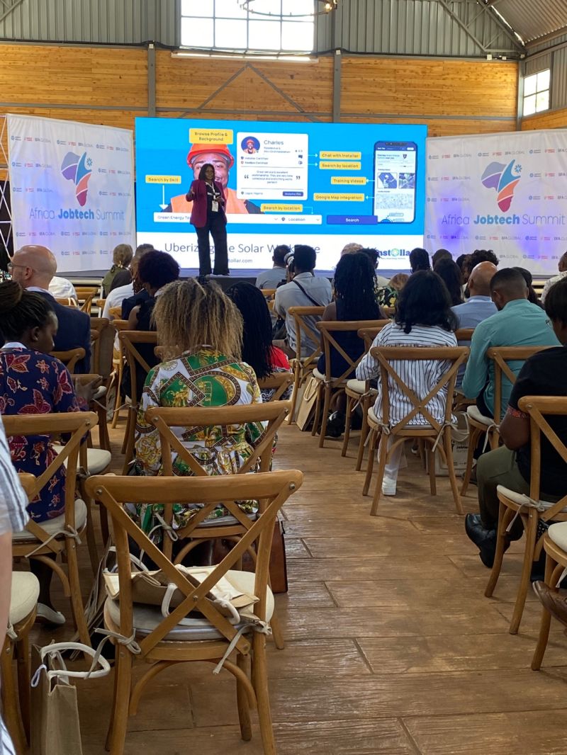 JobtechAlliance's tweet image. Happening now at Africa Jobtech Summit. Instollar is pitching their innovative green energy marketplace. This platform connects renewable energy companies with freelance green-collar workers.

#jobtechsummit