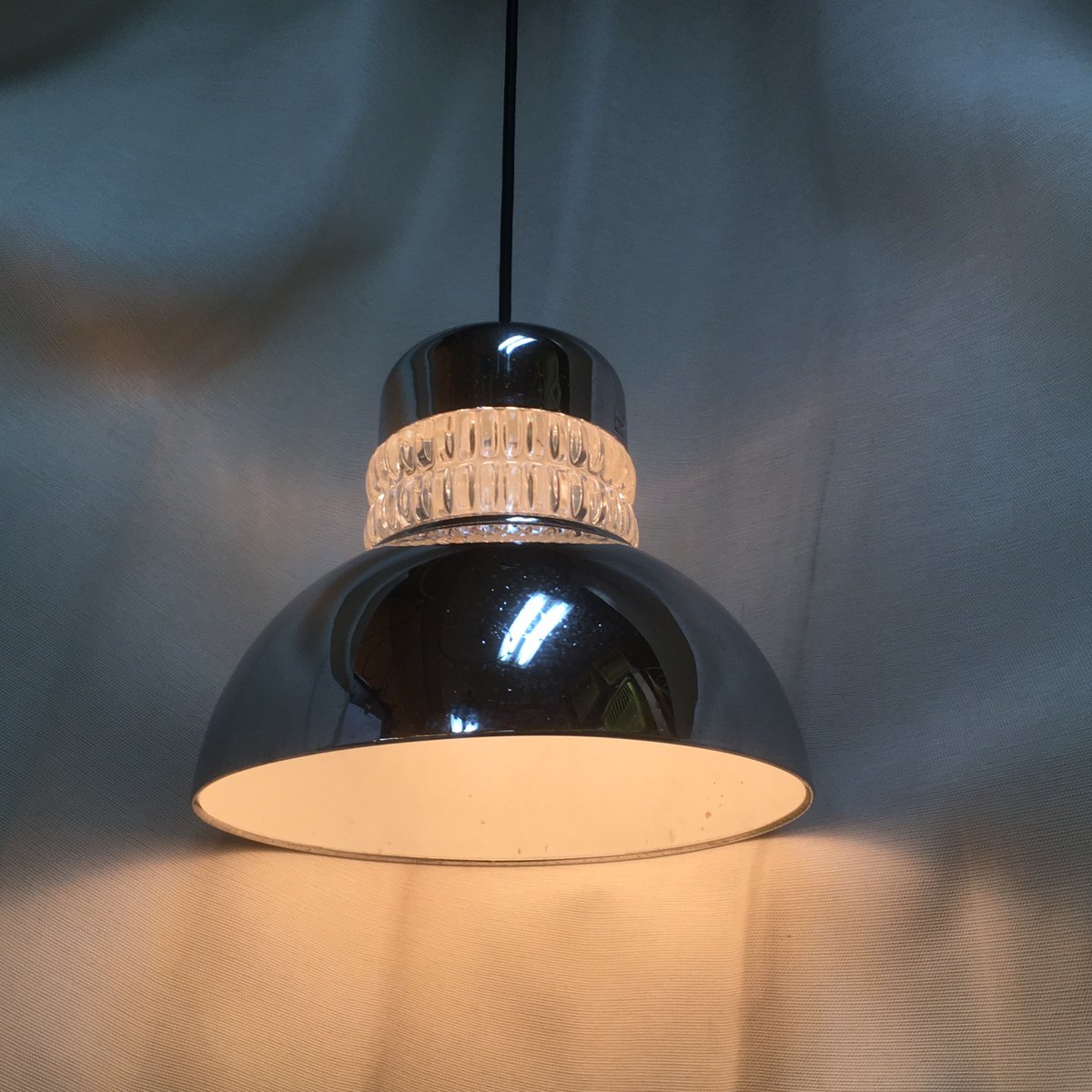 ネットショップに商品を3点掲載しました。
amastore.base.shop

当店では昭和レトロな買取も行っております
メールやLINEで画像を送り頂ければかんたんに査定致します！
#昭和レトロ
#古道具
#レトロ家具
#下北沢
#富士ホーロー
#デンマーク
#ルイスポールセン
#北欧