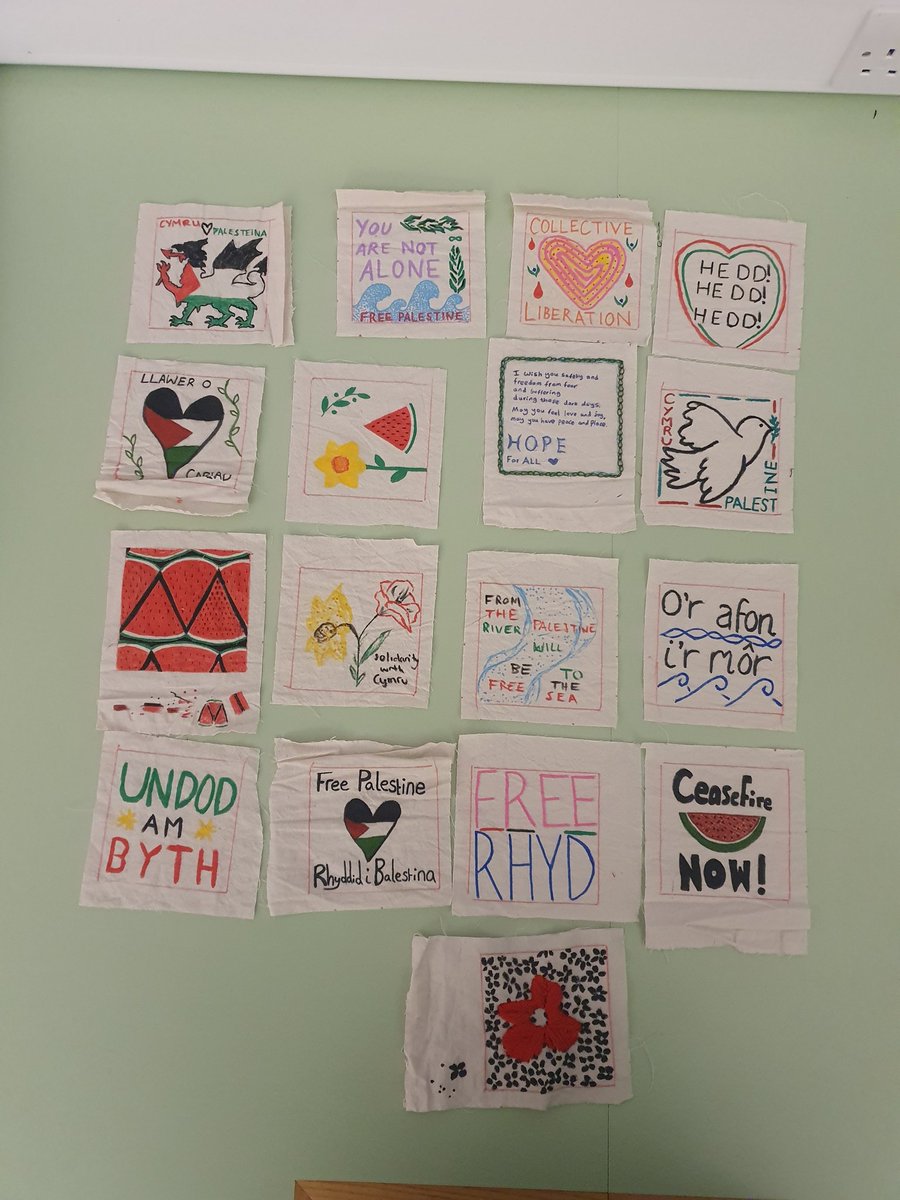 So lovely having @SPAFcollective run a session last night making patches for their Palestine Solidarity Quilt 🇵🇸