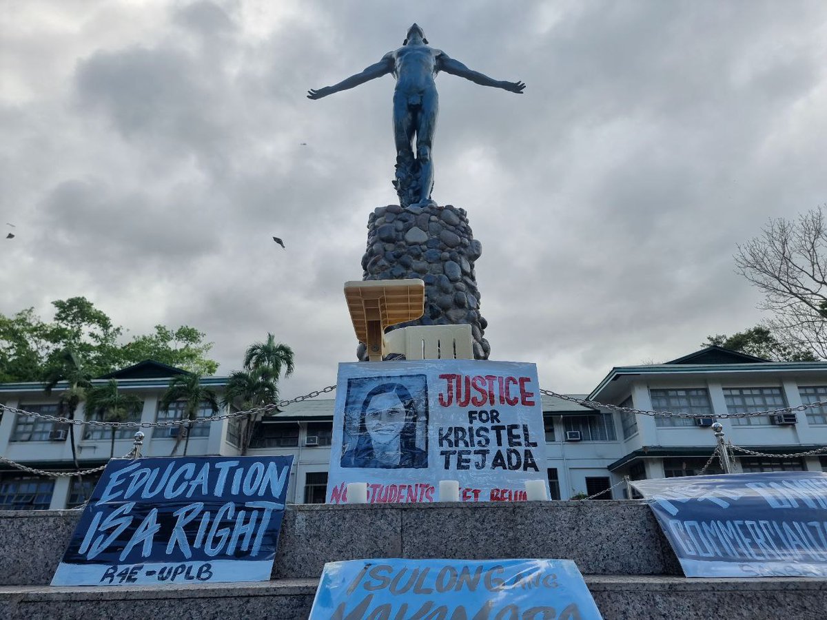 uplbperspective's tweet photo. TW: Suicide, Death

LOOK: Installation art about Kristel Tejada in front of UPLB Oblation.

#JusticeForKristelTejada
#EducationIsARight
#NoStudentLeftBehind https://t.co/xohZwFqtlP
