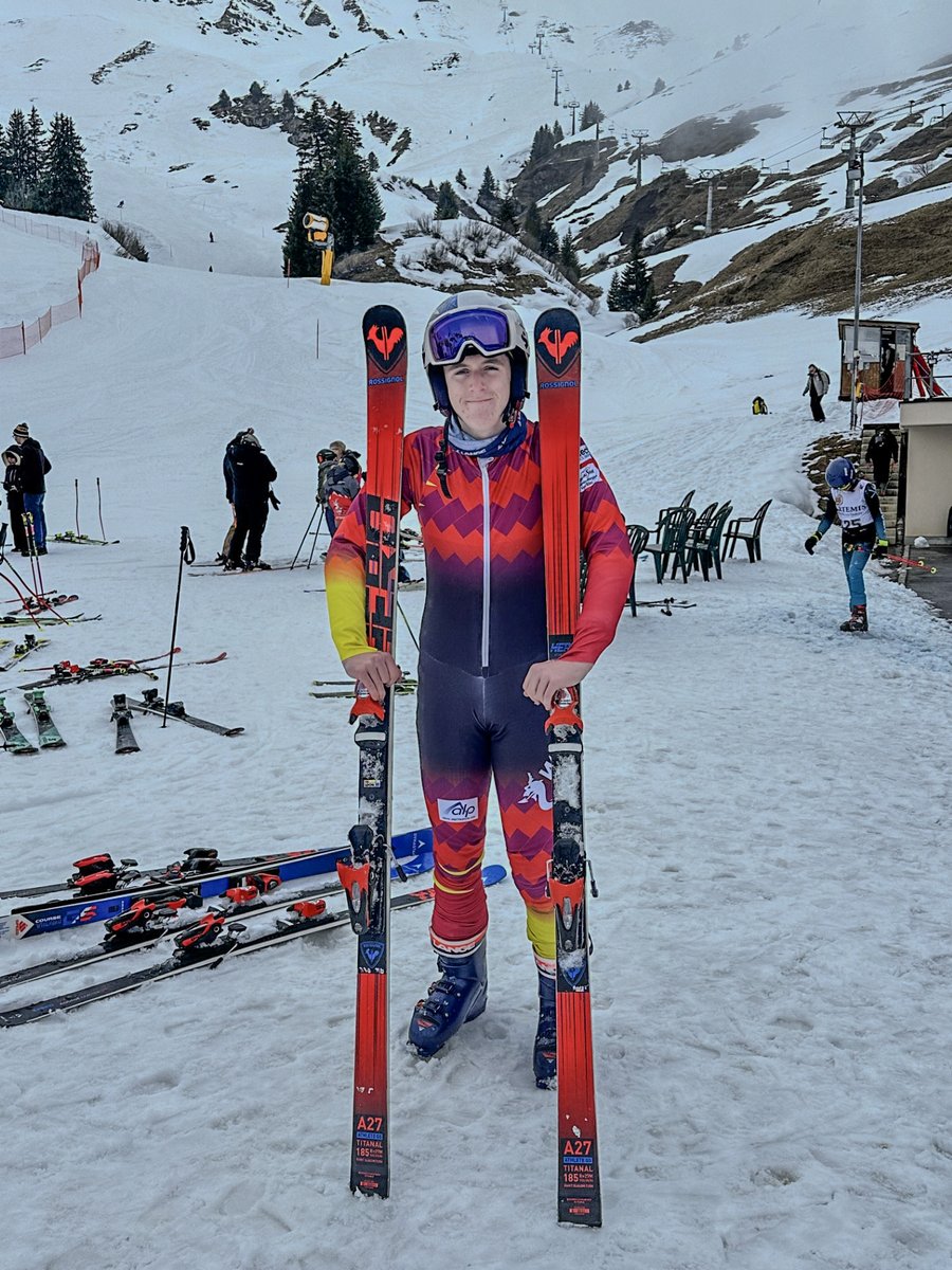 💚 Congrats to Cameron (Year 10) for his amazing performance in the British Inter-School Ski Championships for Myddelton College in Champery! 🏆 Demonstrating exceptional skill, he clinched 4th place. #MyddeltonInspires #BritishSkiAcademy #NorthWalesSnowSportsCl