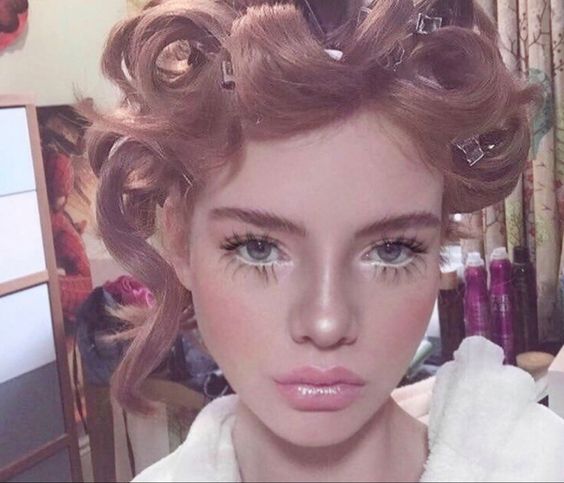 BeautyBloomUK's tweet photo. Our clients get their hair and makeup done at the same time! Would you get yours done? 🩷Comment below! Book now at https://t.co/2BPJirN9bh #hairsalonnearme #haircutnearme #BeautyBloom #makeup #hairsalon
#trendymakeup https://t.co/MHSkp9lqGE