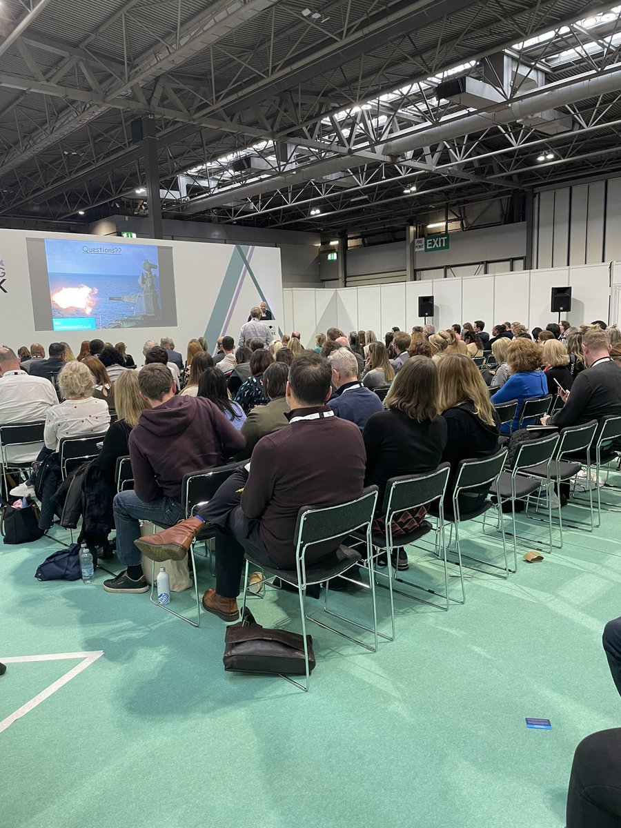 @ProfNGreenberg had a busy day yesterday - in demand on our stand, giving a talked to a packed auditorium about #psychological screening and then an after dinner speech, regaling the audience with stories about #trauma risk management #TRiM #mentalhealth @MarchonStress @HWatWork