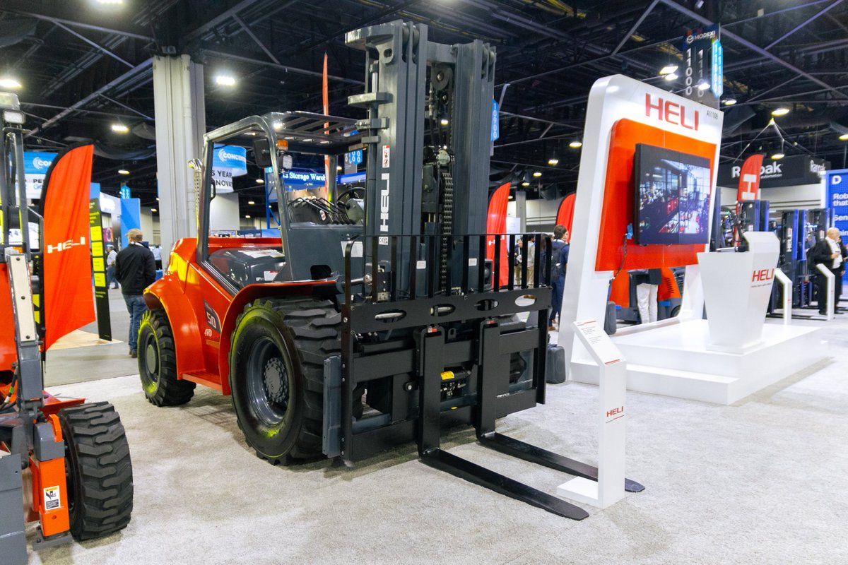 heliforklifts tweet picture