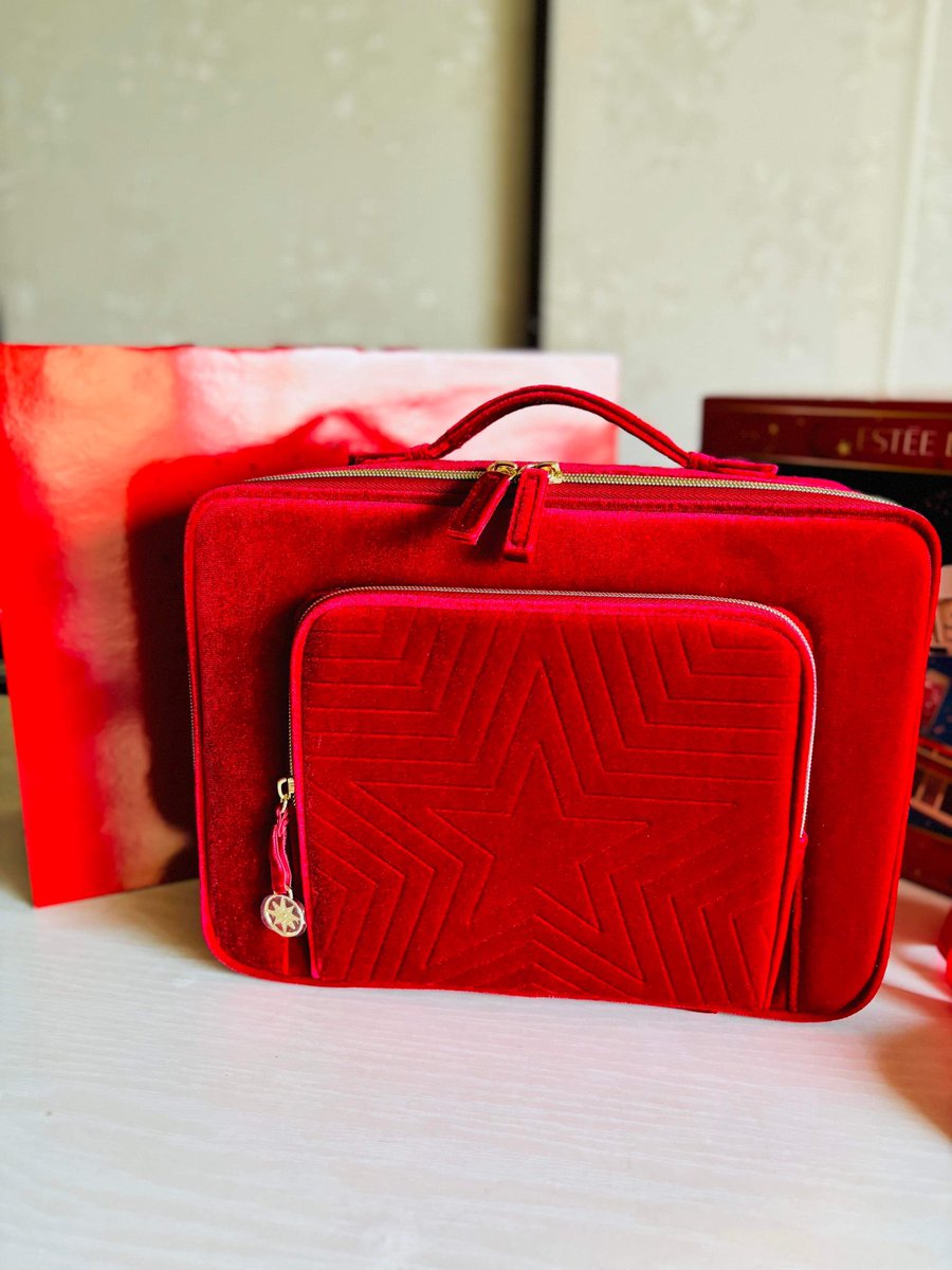 朝9時ごろ届いたです♪♪安くて配送も早っかた🚚📦
まだ半額セール中です♪♪❤️❤️
9️⃣3️⃣5️⃣0️⃣円だけ手に入れた🌸😍😍

詳細↘️room.rakuten.co.jp/room_add83970d…