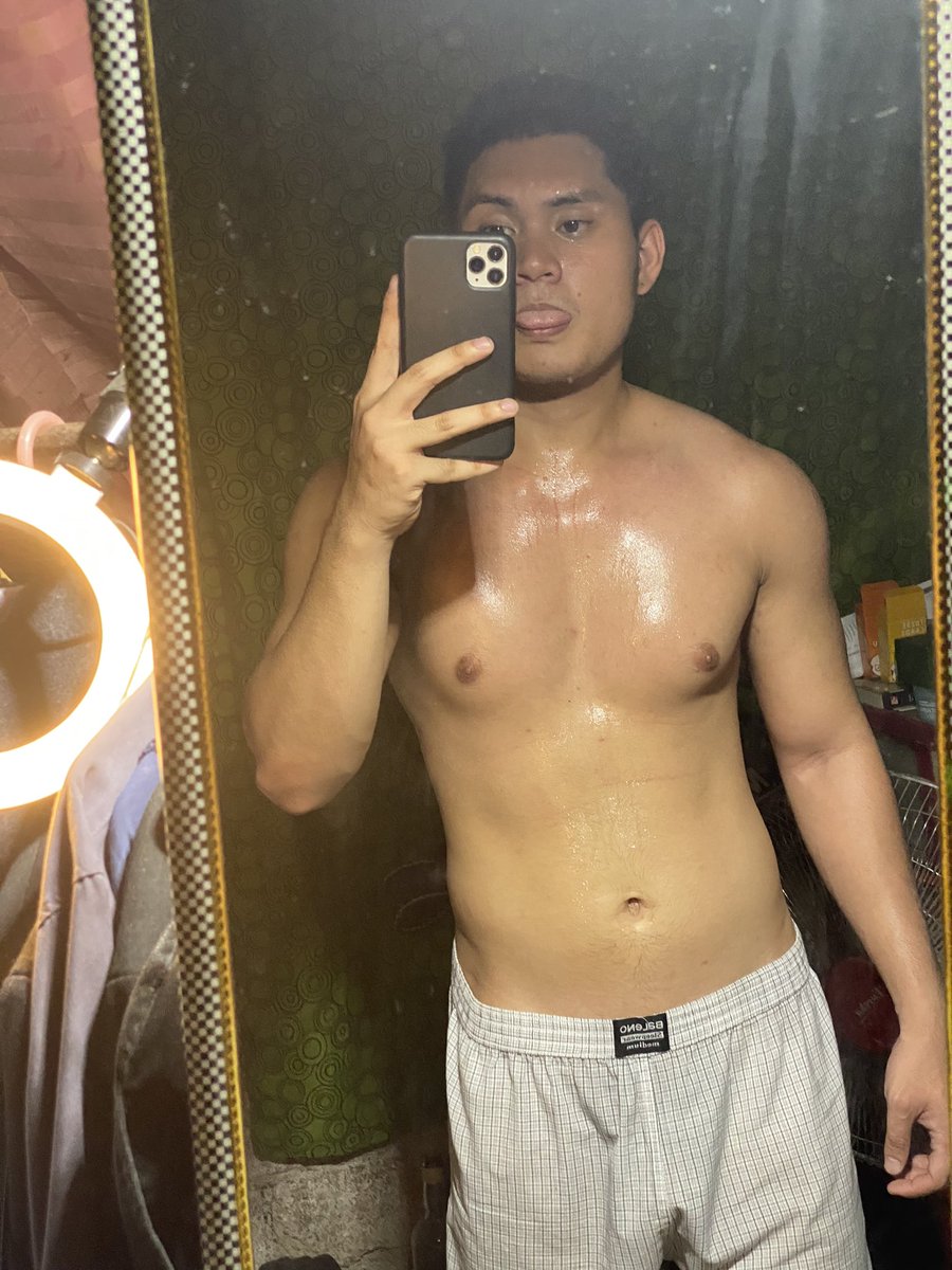 junieguyy's tweet image. Need kona ng sponsor ng diane 😭