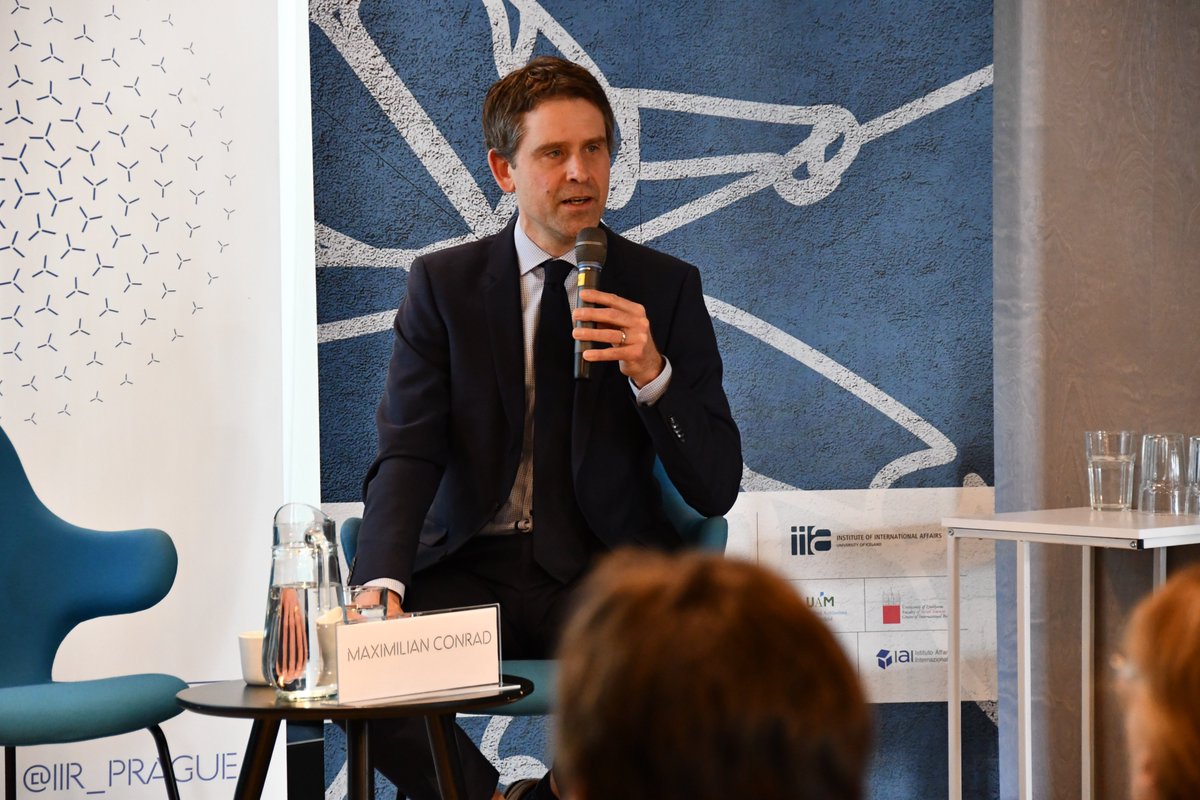 Part 1⃣ of the @RECLAIM_HEU Mid-Term Conference organised by @IIR_Prague 👉 in which coordinator @maxconrad gave a keynote speech on the threat of the post-factual age and we enjoyed a panel on regulatory hurdles on the road to reclaiming liberal democracy