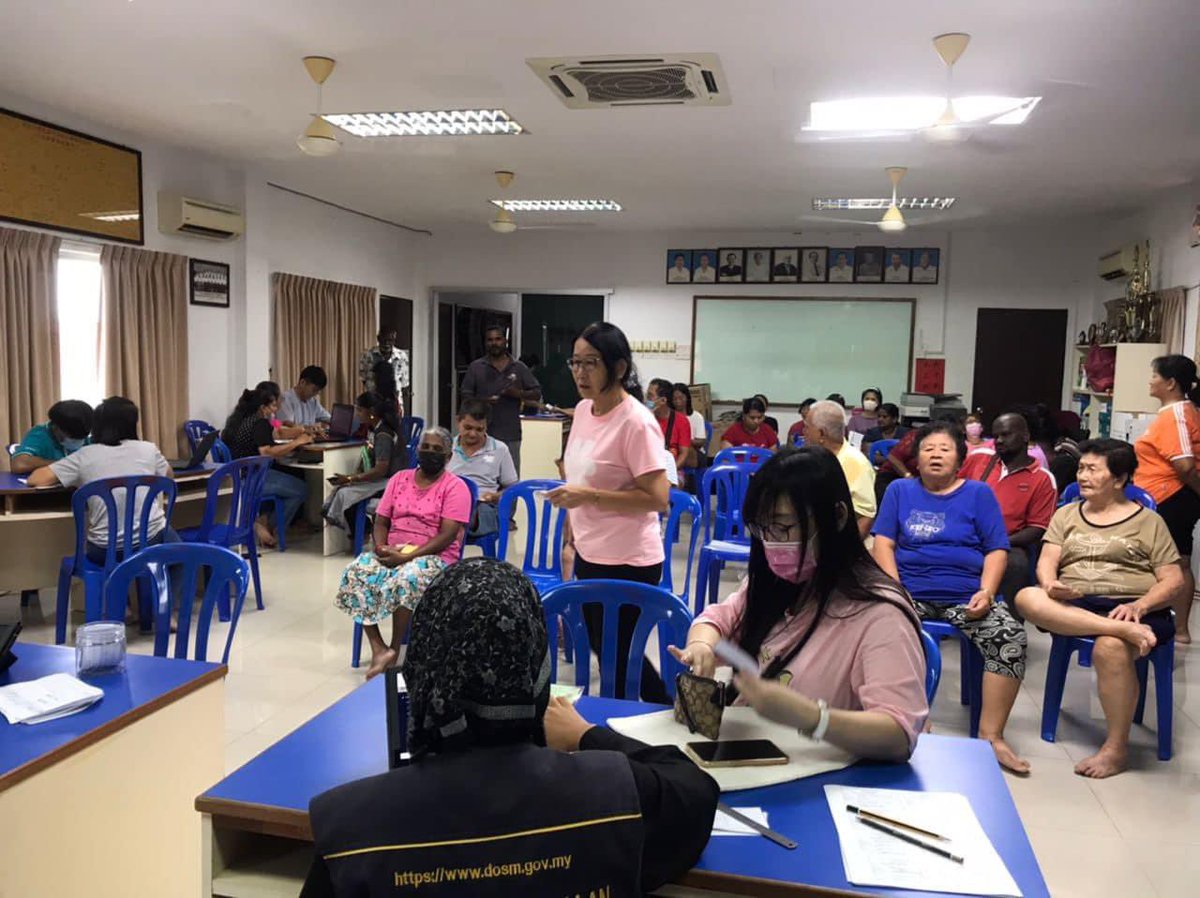 DOSM_Pahang's tweet photo. Sekitar suasana kaunter #PADU yang sedang diadakan di Pusat Khidmat DUN Triang #Bera pada hari ini 13 Mac 2024 (Rabu).
Moh aokmer kita daftar PADU secara online di https://t.co/8JtHIQs0xe.
#Sekitar suasana kaunter #PADU yang sedang diadakan di Pusat Khidmat DUN Triang #Bera pada hari ini 13 Mac 2024 (Rabu).
Moh aokmer kita daftar PADU secara online di https://t.co/8JtHIQs0xe.
@paduofficial_
#DOSMPahang #DOSM #PADUSejahtera #Bera
๐๐๐๐ | ๐๐๐๐๐ญ๐๐ง ๐๐๐ซ๐๐ง๐ ๐ค๐๐๐ง ๐๐๐ฅ๐๐ฒ๐ฌ๐ข๐ ๐๐๐ ๐๐ซ๐ข ๐๐๐ก๐๐ง๐ (๐๐๐๐ ๐๐๐ก๐๐ง๐ )
๐๐ค๐ฎ๐ญ๐ข ๐๐๐๐ข๐ ๐๐จ๐ฌ๐ข๐๐ฅ ๐๐๐ฌ๐ฆ๐ข ๐๐๐๐ ๐๐๐ก๐๐ง๐
๐ชฉ ๐
๐๐๐๐๐จ๐จ๐ค: ๐๐๐๐ ๐๐๐ก๐๐ง๐
https://t.co/a0nET0xzEX
๐ชฉ ๐๐ข๐ค๐๐จ๐ค: ๐๐จ๐ฌ๐ฆ_๐ฉ๐๐ก๐๐ง๐
https://t.co/aEWE0Sith7
๐ชฉ ๐: ๐๐๐๐_๐๐๐ก๐๐ง๐
https://t.co/BAtuuePC1D
๐ชฉ ๐๐ง๐ฌ๐ญ๐๐ ๐ซ๐๐ฆ: ๐๐จ๐ฌ๐ฆ.๐ฉ๐๐ก๐๐ง๐
https://t.co/33ykgS7lnQ
๐ชฉ ๐๐ก๐๐ญ๐ฌ๐๐ฉ๐ฉ ๐๐ก๐๐ง๐ง๐๐ฅ: ๐๐๐๐ ๐๐๐ก๐๐ง๐
https://t.co/uvaAAw7liC DOSMPahang #DOSM #PADUSejahtera #Bera
๐๐๐๐ | ๐๐๐๐๐ญ๐๐ง ๐๐๐ซ๐๐ง๐ ๐ค๐๐๐ง ๐๐๐ฅ๐๐ฒ๐ฌ๐ข๐ ๐๐๐ ๐๐ซ๐ข ๐๐๐ก๐๐ง๐ (๐๐๐๐ ๐๐๐ก๐๐ง๐ )
๐๐ค๐ฎ๐ญ๐ข ๐๐๐๐ข๐ ๐๐จ๐ฌ๐ข๐๐ฅ ๐๐๐ฌ๐ฆ๐ข ๐๐๐๐ ๐๐๐ก๐๐ง๐
๐ชฉ ๐
๐๐๐๐๐จ๐จ๐ค: ๐๐๐๐ ๐๐๐ก๐๐ง๐
https://t.co/a0nET0xzEX
๐ชฉ ๐๐ข๐ค๐๐จ๐ค: ๐๐จ๐ฌ๐ฆ_๐ฉ๐๐ก๐๐ง๐
https://t.co/aEWE0Sith7
๐ชฉ ๐: ๐๐๐๐_๐๐๐ก๐๐ง๐
https://t.co/BAtuuePC1D
๐ชฉ ๐๐ง๐ฌ๐ญ๐๐ ๐ซ๐๐ฆ: ๐๐จ๐ฌ๐ฆ.๐ฉ๐๐ก๐๐ง๐
https://t.co/33ykgS7lnQ
๐ชฉ ๐๐ก๐๐ญ๐ฌ๐๐ฉ๐ฉ ๐๐ก๐๐ง๐ง๐๐ฅ: ๐๐๐๐ ๐๐๐ก๐๐ง๐
https://t.co/uvaAAw7liC