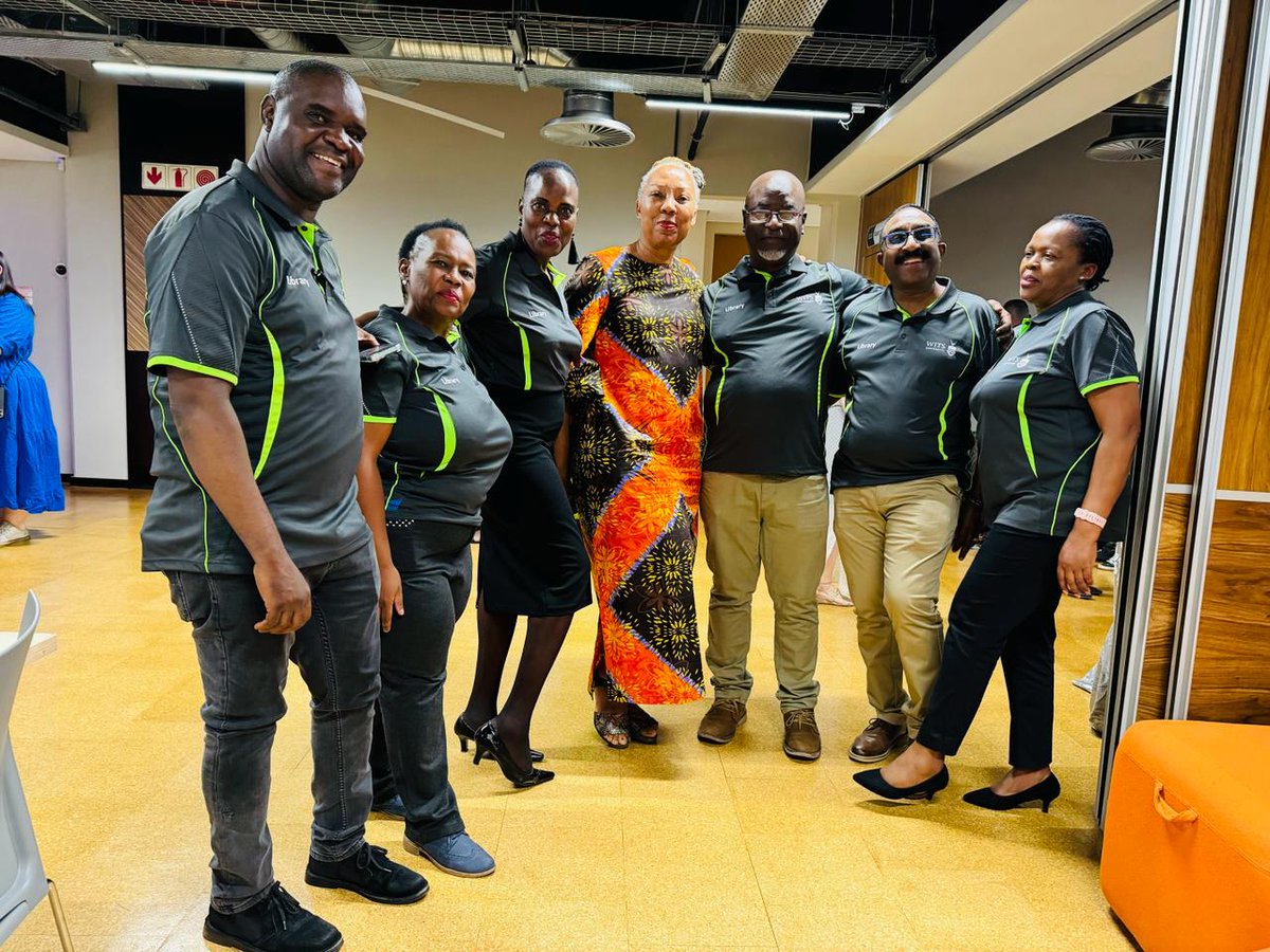 witslibrary's tweet image. Dr Selematsela @DaisySelematse2 and the library team taking a break after a fruitful 1st session at the Future of Research Symposium currently taking place @witslibrary in collaboration with @ElsevierConnect #ResearchVisibility #ScientificPublishing #Elsevier #WitsLibraries