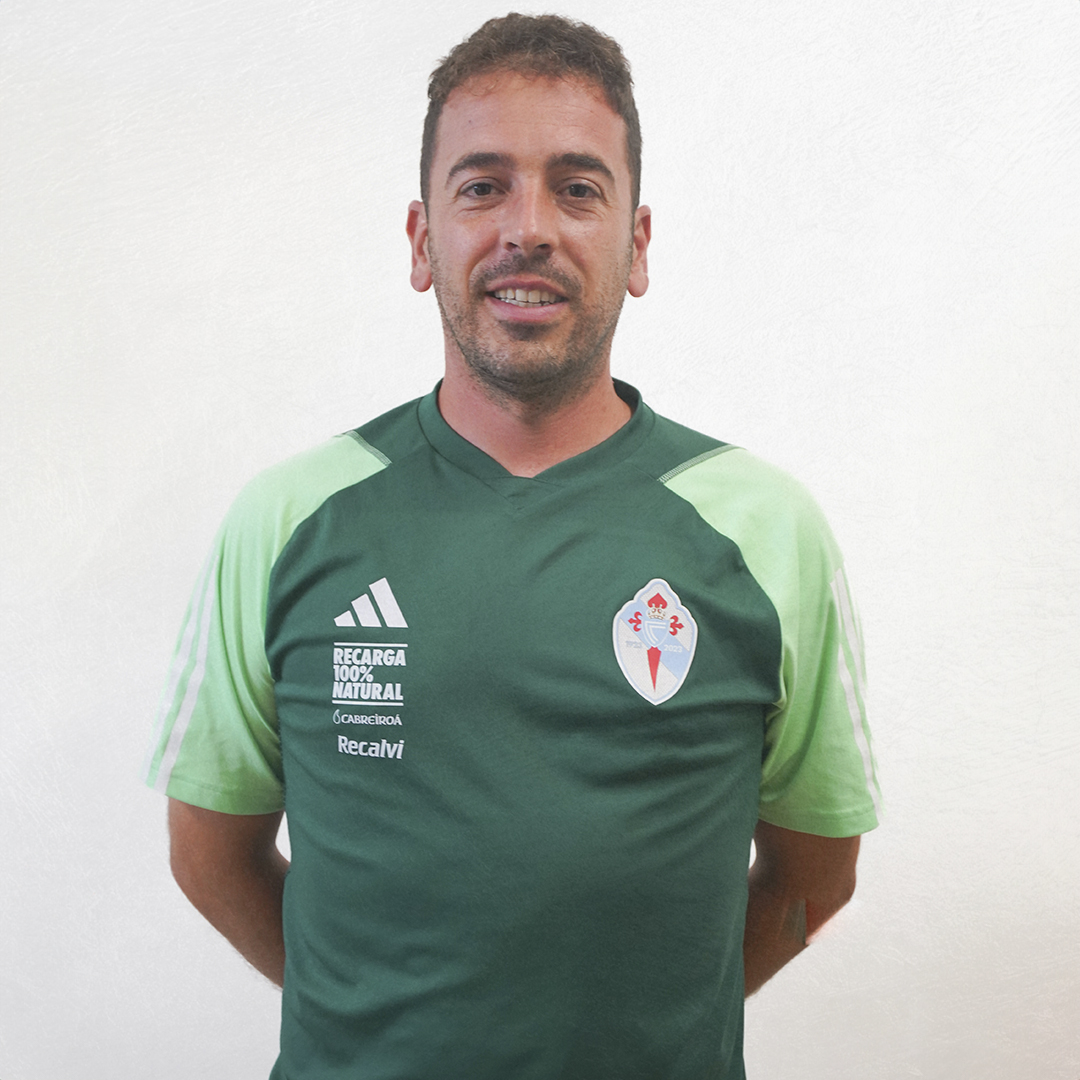 CanteiraCeleste's tweet photo. 𝗢𝗙𝗜𝗖𝗜𝗔𝗟 📣 Luis Bonilla farase cargo do #CeltaCGranPeña e Juan Recondo pasará a dirixir o #CeltaXuvenilB.

Boa sorte para ambos! 💪

#OrgullodeCanteira
