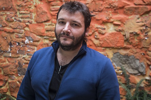 catedravinyoli's tweet photo. "𝐈 𝐥𝐚 𝐧𝐚𝐭𝐮𝐫𝐚 𝐞𝐦 𝐜𝐫𝐢𝐝𝐚". Excursió per indrets vinyolians i recital de Carles Rebassa (@carlesrebassa).
Amb la col·laboració del Centre Excursionista Farners (@cefarners).

🗓 17 de març, 9.00 h
📍 Del Parc de Sant Salvador a Can Barrot (i tornar). Sta. Coloma de F. https://t.co/IeniiNu46m