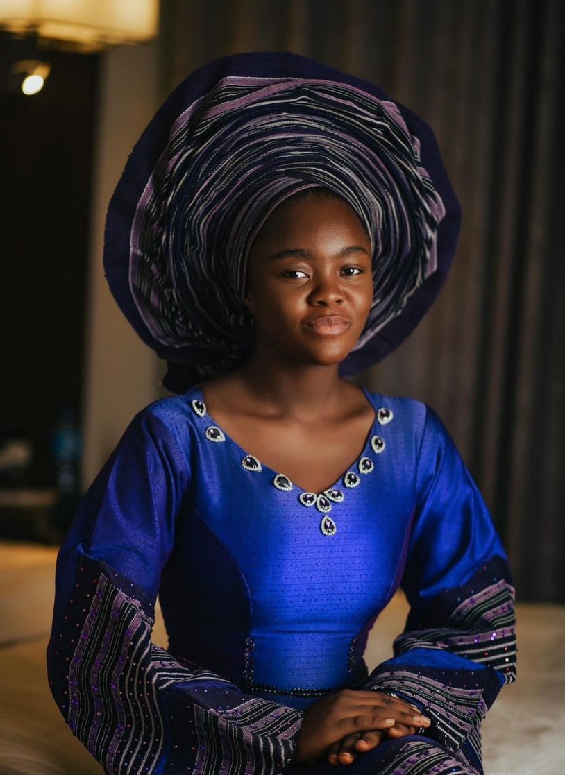 yabaleftonline's tweet photo. "I don't need to be naked to be beautiful" - Lady says as she shares wedding shoots https://t.co/XFdY4qJBxE