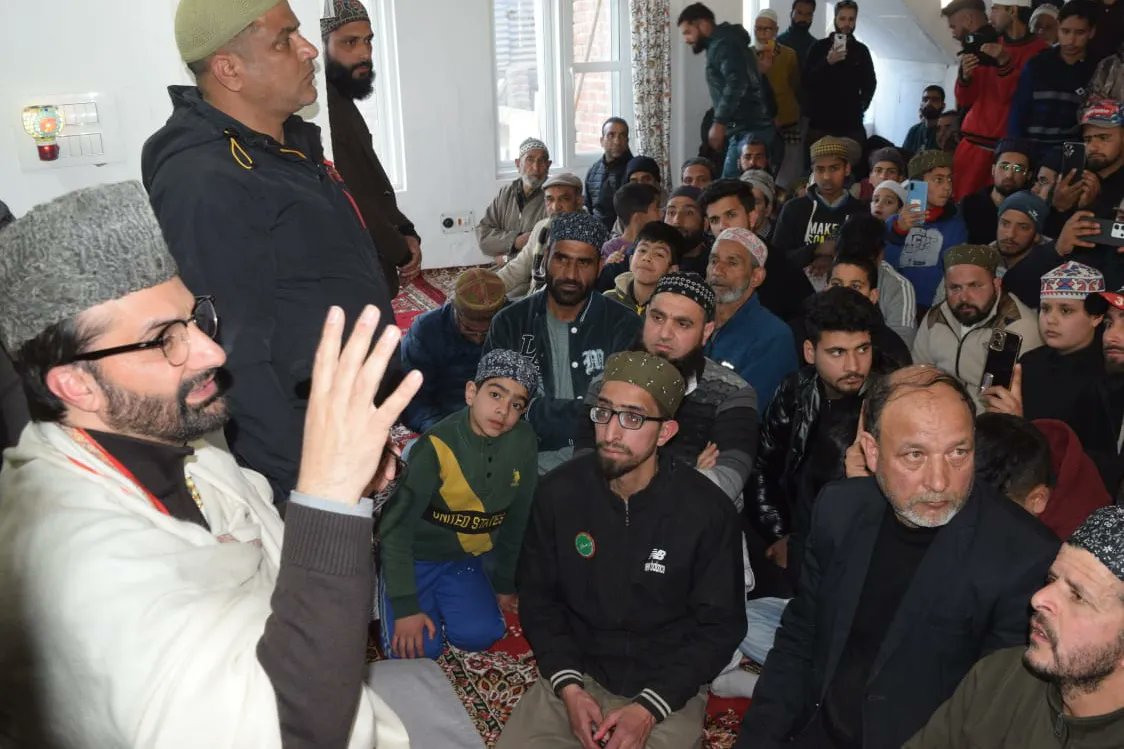 dailysparknews_'s tweet image. In Pictures; Mirwaiz Umar Farooq Inaugurates newly constructed Muhaajir-e-Millat Masjid Shareef in Nawa Kadal

#srinagar #masjids #mirwaizumarfarooq @mirwaizmanzil