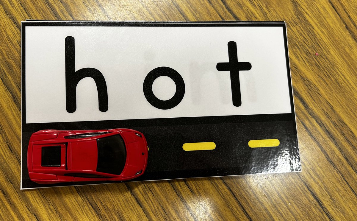 MrsMoschella's tweet photo. Teaching decoding is a FUNdamental Reading skill 🩵 One fun way to review how to blend CVC words is to use 🚗 🚙 to drag out each individual sound #Decodingskills #RTIReading @BPS_RTI @S7_Belleville @S5_Belleville https://t.co/1zSZy5IBlf