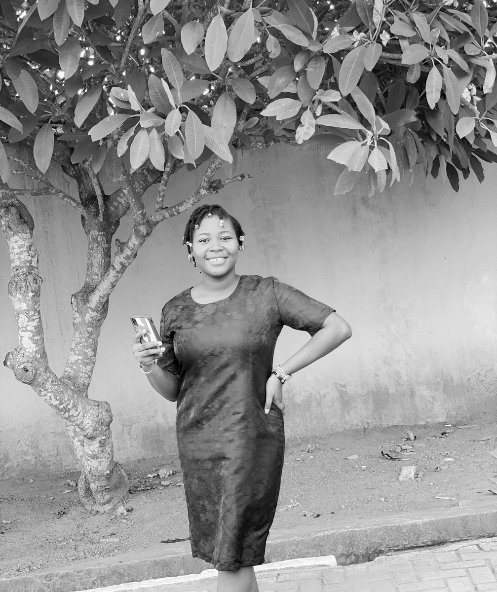 JemimaGem's tweet photo. It took me  a great while to learn how to express myself, I’d rather wallow in pain and even cry when I can no longer hold it in. Alas, I learnt it or let’s say still learning it, but it’s been a very soothing experience. 

And I’m grateful for the pain that moved me to change. https://t.co/n6plWLA8wr