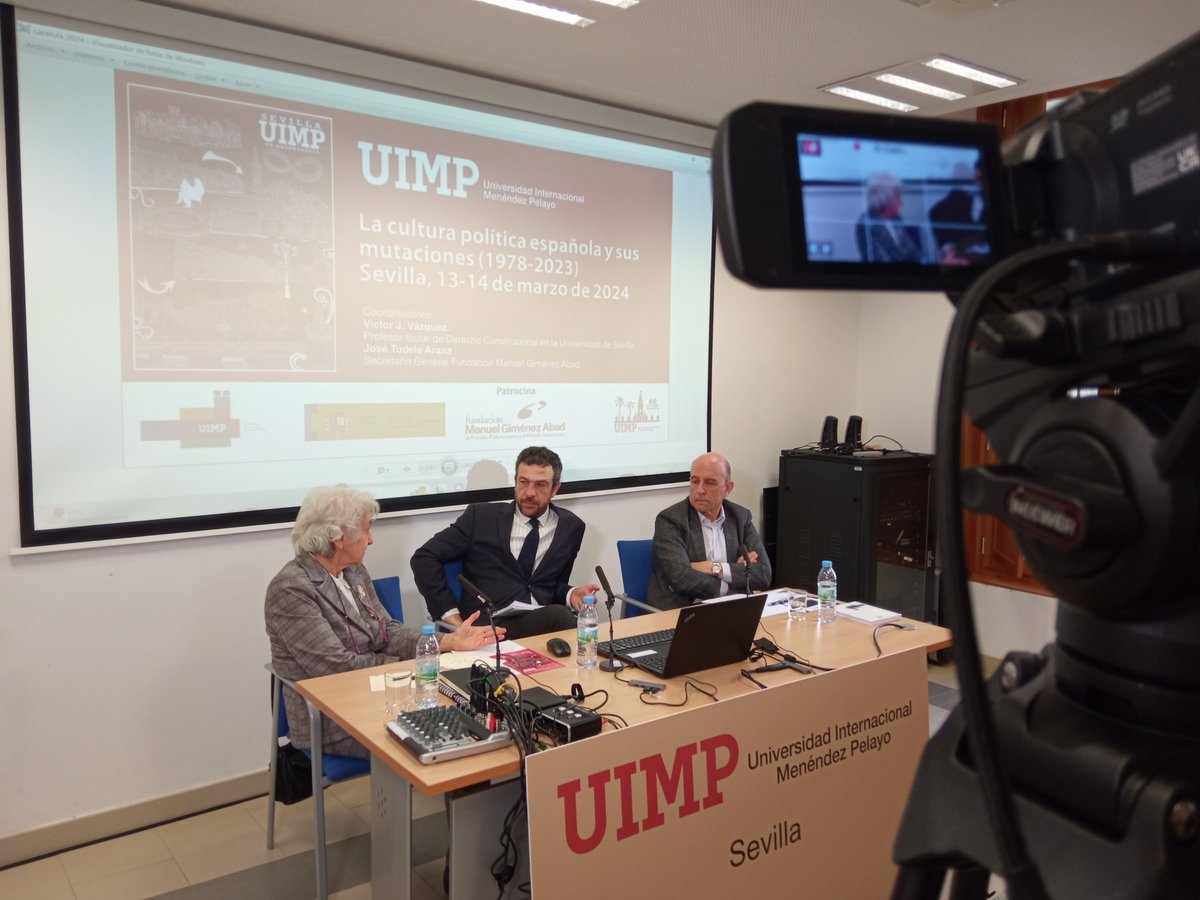 Hoy produciendo streaming y grabación de un curso en la UIMP. Con la intervención de José Antonio Zarzalejos y Soledad Gallego, entre otras personalidades.