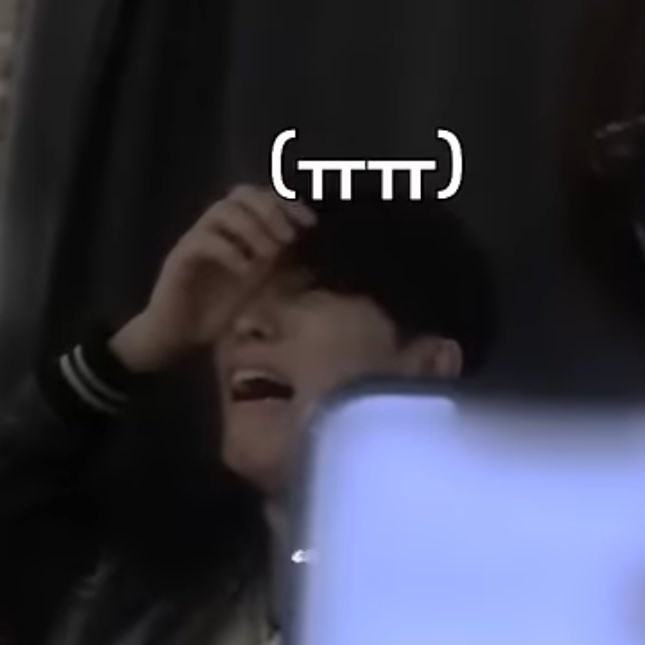 awboyy_'s tweet image. มึง จองอูการละครมาก 555555555555555555555555 น้องยังไม่ทันร้องนางร้องก่อนอะ