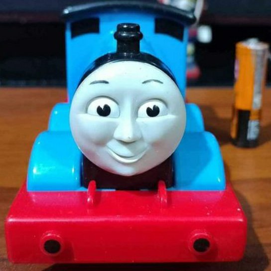thomas is h̶e̶r̶e̶ tweet media