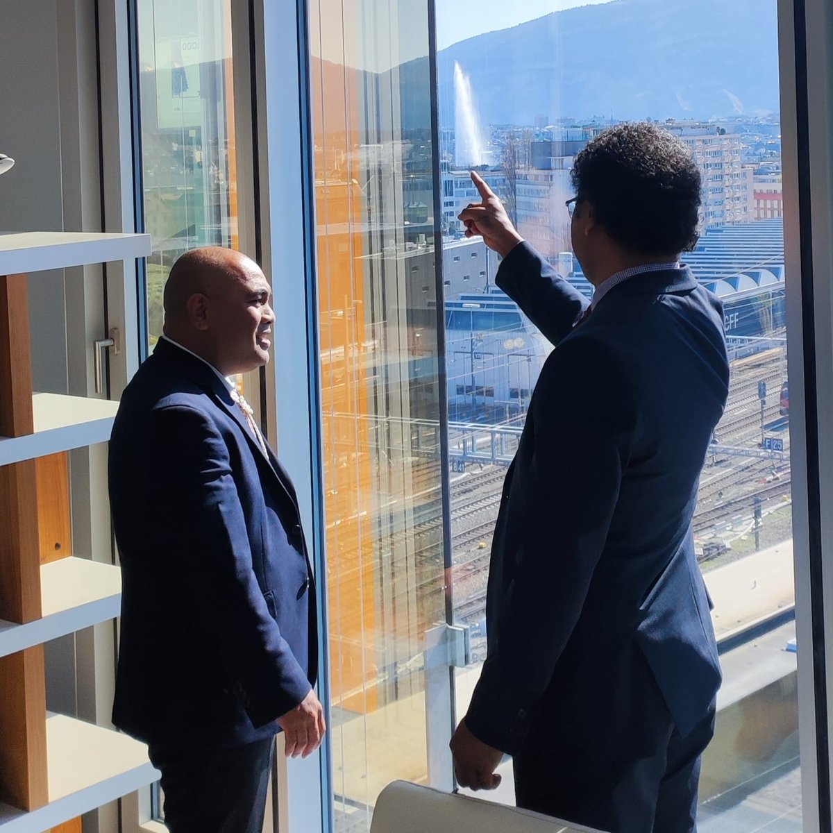 Marshall Islands Permanent Mission in Geneva (@rmigeneva) on Twitter photo Hon. Senator <a href="/danitok05/">David Kona Anitok</a> had a productive bilateral meeting with Ambassador <a href="/LukeDaunivalu/">Luke Daunivalu</a> at <a href="/FijiGeneva/">Fiji Mission Geneva</a> where they shared views on the critical role that Pacific SIDS continue to play in Geneva. Hon. Senator <a href="/danitok05/">David Kona Anitok</a> had a productive bilateral meeting with Ambassador <a href="/LukeDaunivalu/">Luke Daunivalu</a> at <a href="/FijiGeneva/">Fiji Mission Geneva</a> where they shared views on the critical role that Pacific SIDS continue to play in Geneva.