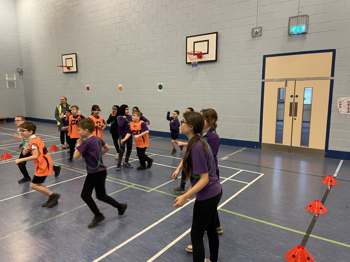 OPA_SHWB's tweet photo. Another fantastic collaboration for our Yea 5 intra academy basketball competition hosted by OA City Fields. Massive thanks to Mr Pearson and the Y9 Sports Leaders for facilitating such a great event.
🏀💜🏀💜🏀💜🏀💜🏀💜 https://t.co/PGcN7oogBS