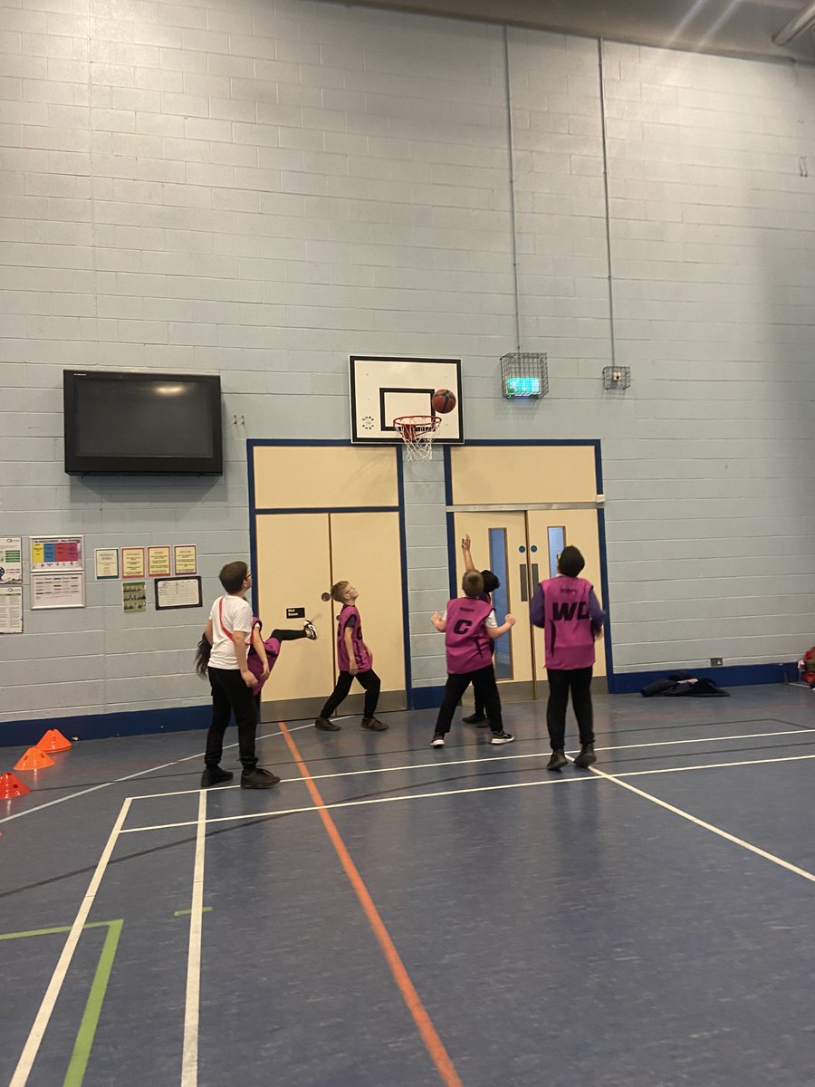 OPA_SHWB's tweet photo. Another fantastic collaboration for our Yea 5 intra academy basketball competition hosted by OA City Fields. Massive thanks to Mr Pearson and the Y9 Sports Leaders for facilitating such a great event.
🏀💜🏀💜🏀💜🏀💜🏀💜 https://t.co/PGcN7oogBS